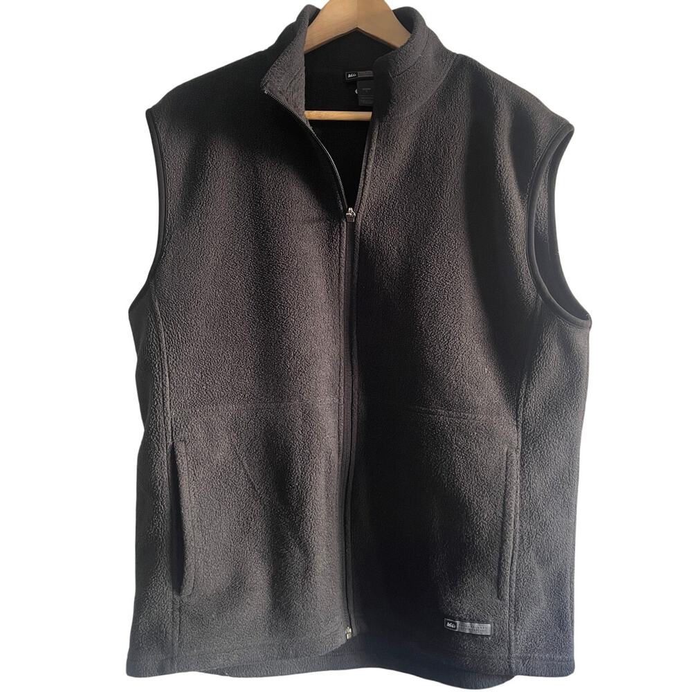 REI Fleece zip up vest black size large